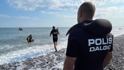 Arkadaşlarıyla girdiği denizden cesedi çıkarıldı