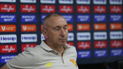 Stoilov: Milli ara yüzünden oyun ritmimizi kaybedebiliyoruz