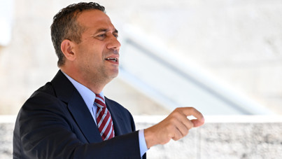 Başarır: Erdoğan, tam karşısındaki koltuklar boşsa hatayı kendisinde arasın