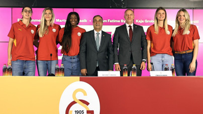 Galatasaray'da yeni transferlere imza töreni