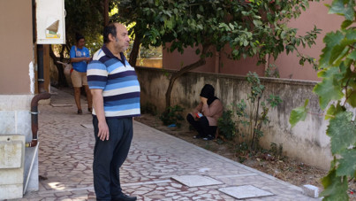 Babasının cesediyle 3 gün aynı evde kaldı