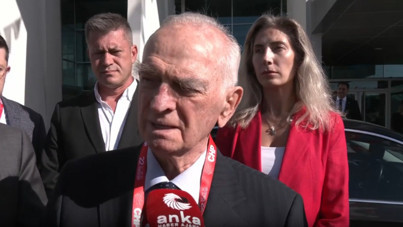 Önder Sav 'hukukçu olarak' konuştu: Kurultayla dava düşecek