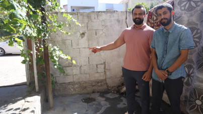 Babalarının 'katili' evlerinin önünde: Acıya katlanamayız, kaldırılsın