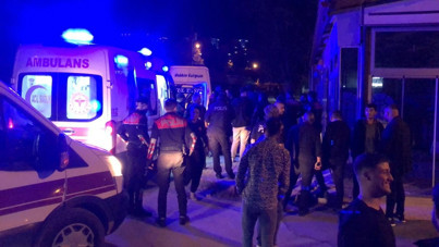 Mahalle ayağa kalktı: Sopalarla birbirlerine girdiler