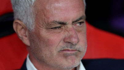 Dev transfer için telefona sarıldı: 'Alo ben Mourinho!'