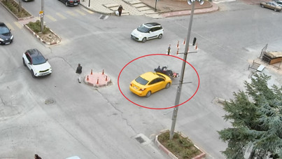 Taksi ile motosikletin çarpıştığı kazada 2 kişi yaralandı