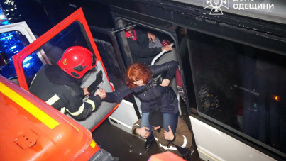 Savaştaki ülkede sel felaketi: 9 ölü