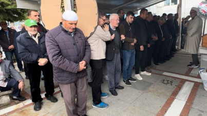 Evine perde asarken düşen kadın yaşamını yitirdi