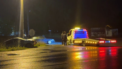 Savrulan araç kazaya neden oldu: 3 yaralı