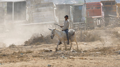 UNRWA: Gazze'de domatesin kilosu 15 dolar