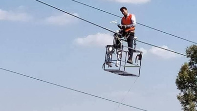 Malatya'da elektrik direğinden düşen işçi öldü