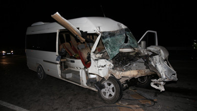 Hatay’da feci kaza: 14 yaralı