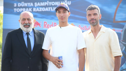 Toprak Razgatlıoğlu, babasının hayalini gerçekleştirdi: Dünya şampiyonu olmamı görmek istiyordu