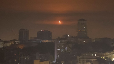 Rusya, Kiev'i vurdu: Çocuklar öldü