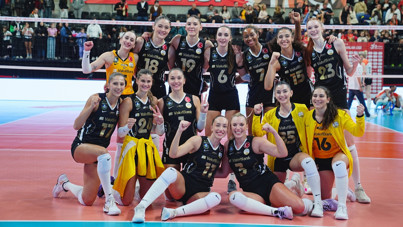 Sultanlar Ligi’nin ilk derbisinde zafer VakıfBank’ın