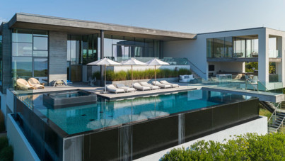 Sahildeki evini 57 milyon dolara sattı