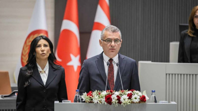 Tufan Erhürman yemin ederek görevine başladı