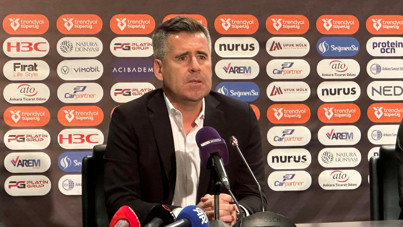 Hüseyin Eroğlu, oyunun sürekli durmasına tepkili: Maalesef ülkemizde futbol böyle...