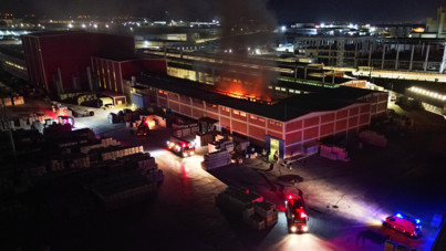 Manisa'da granit fabrikasında yangın