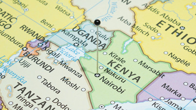 12 kişiyi taşıyan uçak düştü