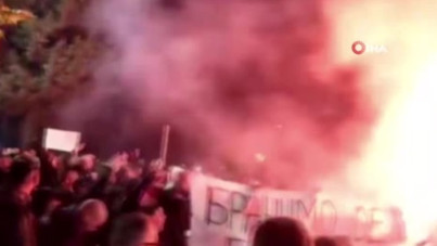 Karadağ’da Türkler aleyhine gösteriler sürüyor