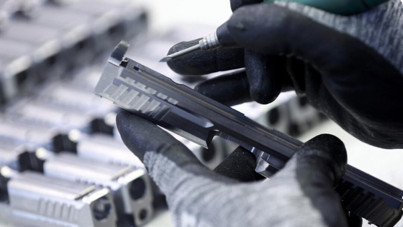 Oto tamirhanesinden cephanelik çıktı