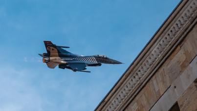 SOLOTÜRK Ata'sını selamladı