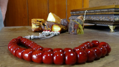 Bu tespihler arabayla takas ediliyor