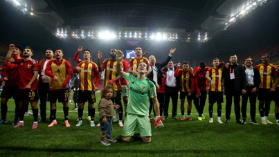 Kayserispor'a 3 dönem transfer yasağı şoku