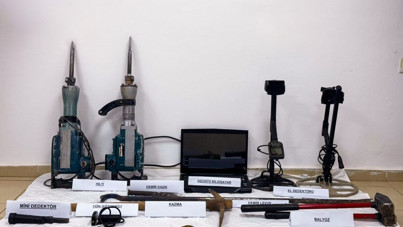 Adıyaman'da kaçak kazıya suçüstü