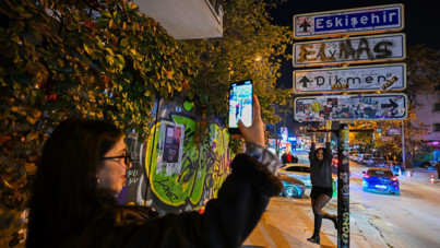 Ankara’da tabela akımı büyüdü: Yenisi asıldı, şimdi barfiks demiri var