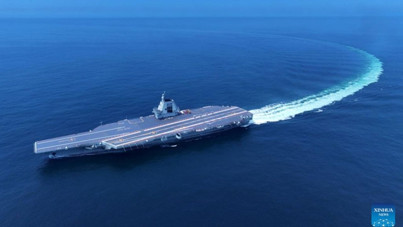 Çin'den gövde gösterisi: Son teknoloji savaş gemisi donanmaya katıldı