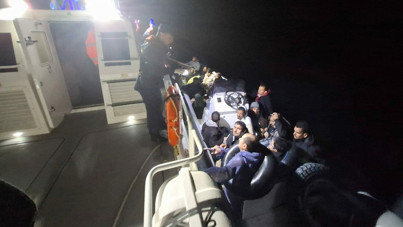 Bodrum’da denizde mahsur kalan 26 kaçak göçmen kurtarıldı