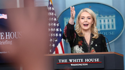 Trump'ın sözcüsü BBC'ye verdi veriştirdi