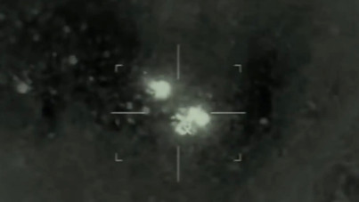 Eski FARC üyelerine operasyon: 25 ölü