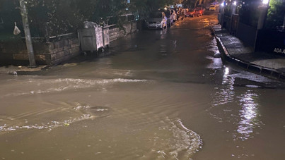 Maltepe’de sağanak sonrası sokaklar göle döndü