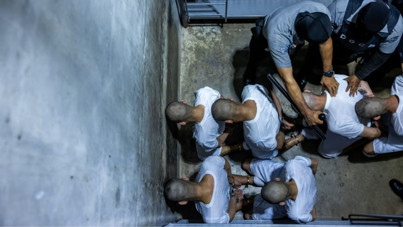 Venezuelalılara özel işkence: 'Cehenneme geldiniz'