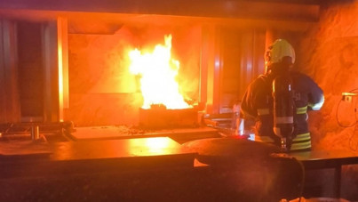 Kızartma makinesi bir anda yanmaya başladı