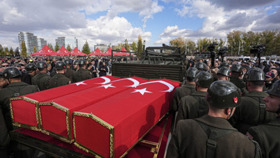 Türkiye’nin 20 evladı için gözyaşı sel oldu