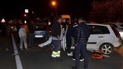 4 araç birbirine girdi