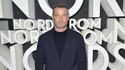 Ünlü oyuncu apar topar hastaneye kaldırıldı