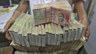 Merkez Bankası görevlisi kılığına girip 800 bin dolar çaldılar