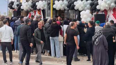 10 liraya ayakkabı izdihamı: Birbirlerini ezdiler