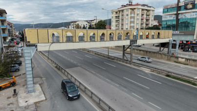 "Evim görünüyor" dedi, üst geçidi yıktırdı