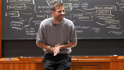 Gerard Pique Harvard'da ders verdi