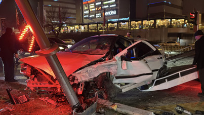 Dur ihtarına uymadı, 3 kişi yaralandı