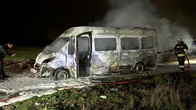 Servis minibüsünü kundaklayan kişi sahibi çıktı