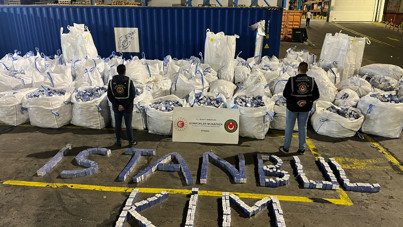 Ambarlı Limanı'nda dev kaçak sigara operasyonu