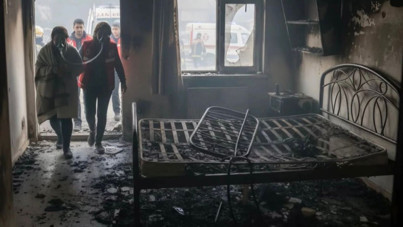 Elektrikli battaniye evi yaktı