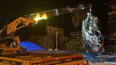 Alt geçide uçan araçtan sağ çıkamadı